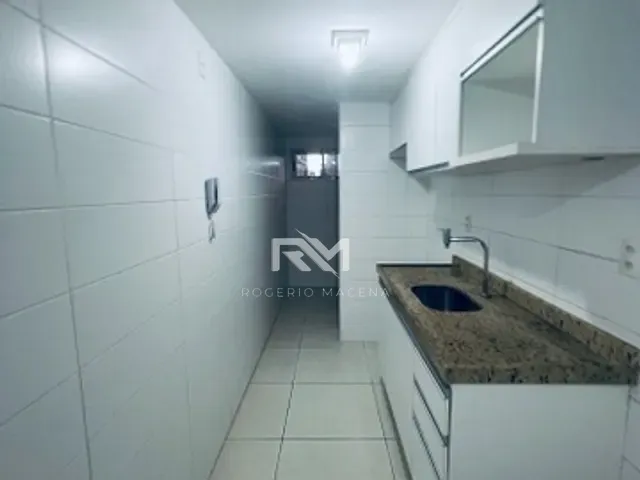 Apartamento 2 quartos e 2 banheiros, à venda, no bairro Tambaú em João Pessoa