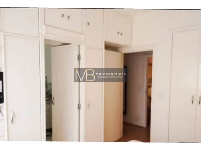 Apartamento com 179m² 3 quartos e 3 banheiros, à venda, no bairro Centro em Londrina