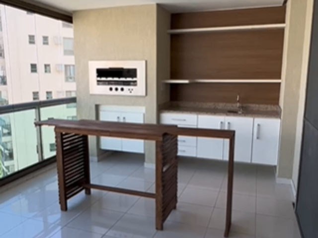 Apartamento 4 quartos e 4 banheiros, para alugar, no bairro Barra da Tijuca em Rio de Janeiro