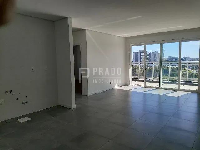 Apartamento com 97m² 2 quartos e 1 banheiro, à venda, no bairro Centro em Pelotas