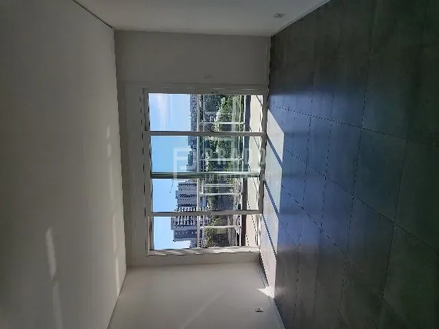 Apartamento com 97m² 2 quartos e 1 banheiro, à venda, no bairro Centro em Pelotas
