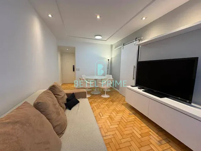 Apartamento com 74m² 2 quartos e 1 banheiro, para alugar, no bairro Leblon em Rio de Janeiro