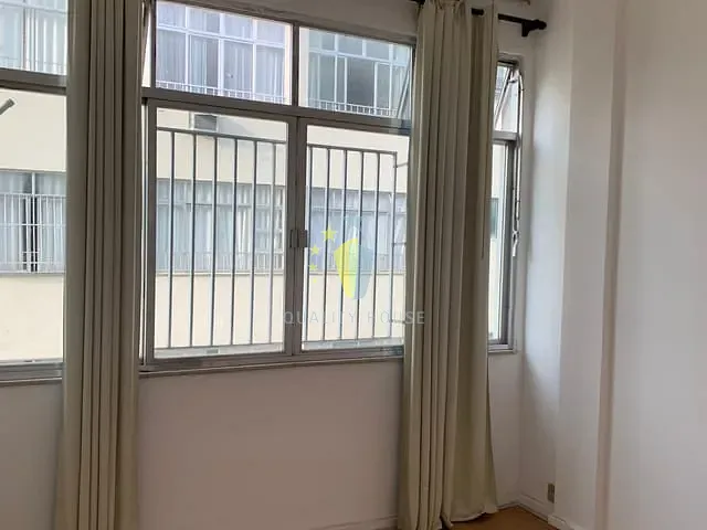 Apartamento com 40m² 1 quarto e 1 banheiro, para alugar, no bairro Botafogo em Rio de Janeiro