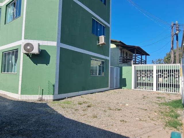 Apartamento 2 quartos e 1 banheiro, à venda, no bairro Terra Firme em Rio das Ostras