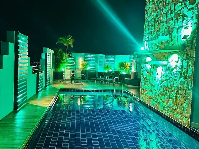 Apartamento com 290m² 3 quartos e 4 banheiros, à venda, no bairro Jardim Higienópolis em Londrina