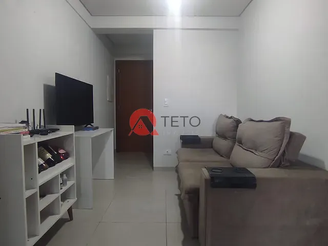 Apartamento com 70m² 2 quartos e 1 banheiro, à venda, no bairro Jardim Cerro Azul em Maringá
