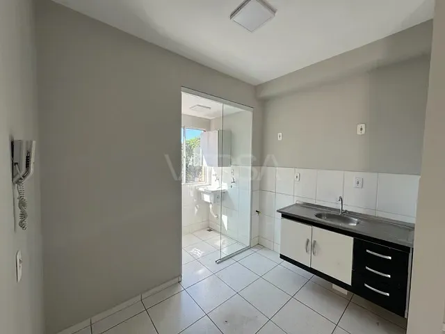 Apartamento 2 quartos e 1 banheiro, à venda, no bairro Chácara Luza em Rio Claro