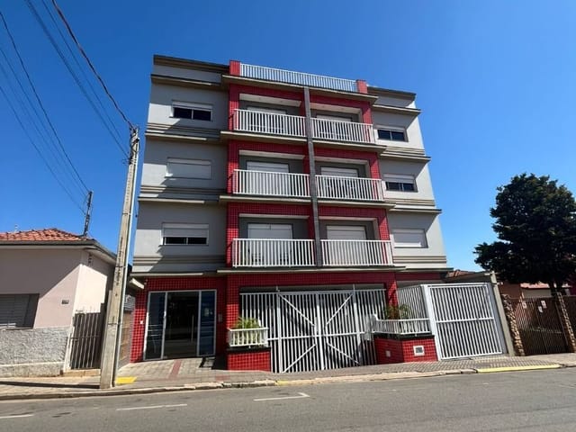 Apartamento com 96m² 3 quartos e 3 banheiros, à venda, no bairro Centro em Cambuí