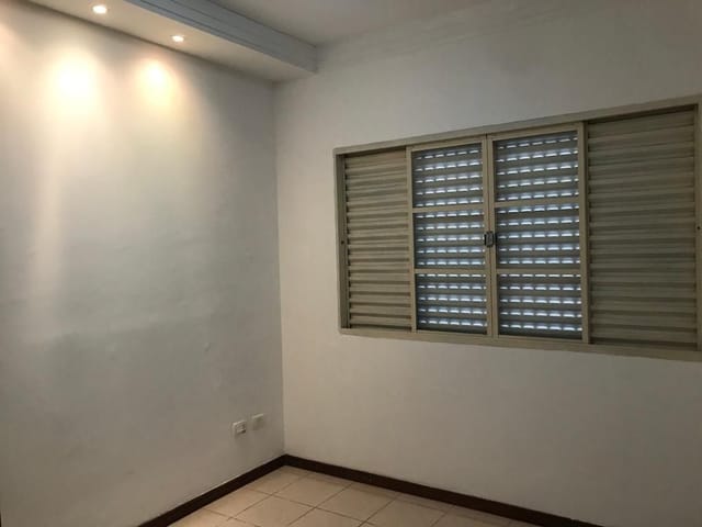 Apartamento com 80m² 2 quartos e 1 banheiro, para alugar, no bairro Jardim Guanabara em São João da Boa Vista