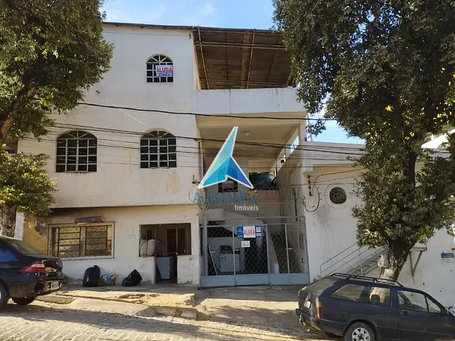 Apartamento com 450m² 4 quartos e 2 banheiros, à venda, no bairro Vila Bretas em Governador Valadares