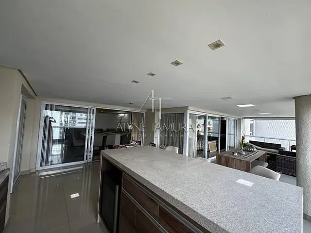 Apartamento com 304m² 4 quartos e 5 banheiros, à venda ou para alugar, no bairro Santo Antônio em São Caetano do Sul