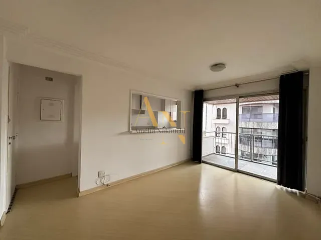 Apartamento 1 quarto e 1 banheiro, para alugar, no bairro Moema em São Paulo