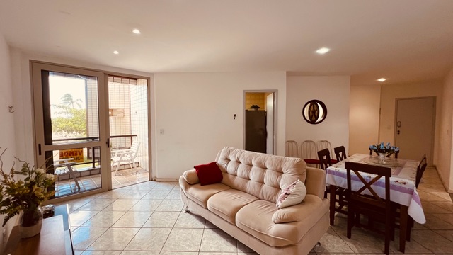 Apartamento 2 quartos e 2 banheiros, à venda, no bairro Braga em Cabo Frio