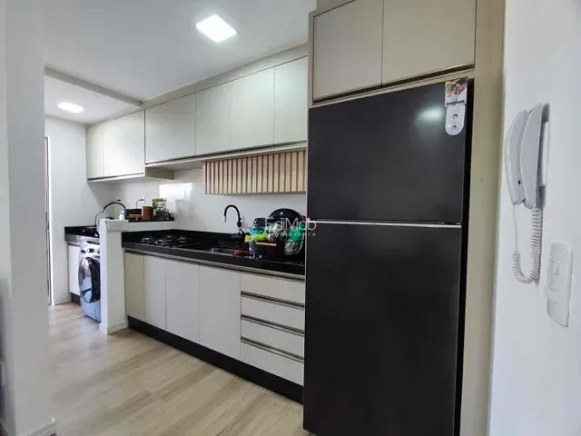 Apartamento 2 quartos e 1 banheiro, à venda, no bairro Pioneiros Catarinenses em Cascavel