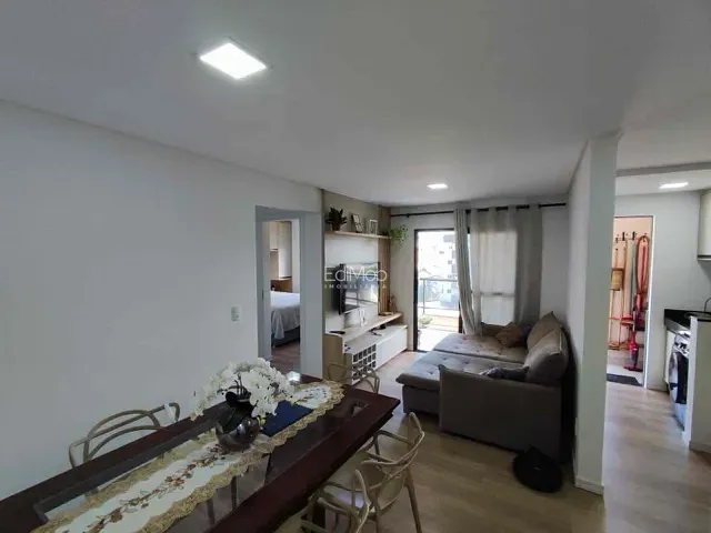 Apartamento 2 quartos e 1 banheiro, à venda, no bairro Pioneiros Catarinenses em Cascavel