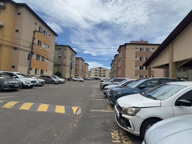 Apartamento 2 quartos e 2 banheiros, para alugar, no bairro Cohama em São Luís