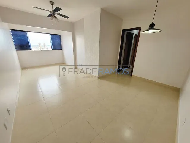 Apartamento 3 quartos e 2 banheiros, à venda, no bairro Setor Aeroporto em Goiânia