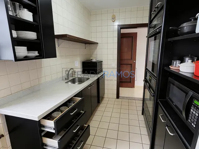 Apartamento 3 quartos e 2 banheiros, à venda, no bairro Setor Aeroporto em Goiânia