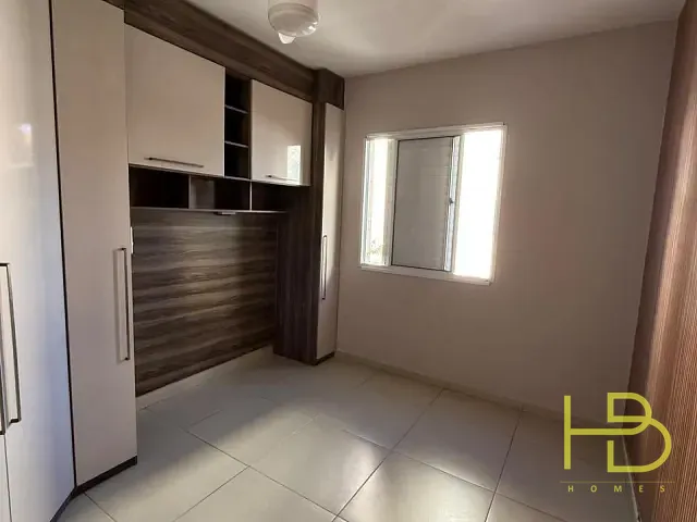 Apartamento 2 quartos e 1 banheiro, à venda, no bairro Jardim Guadalajara em Sorocaba