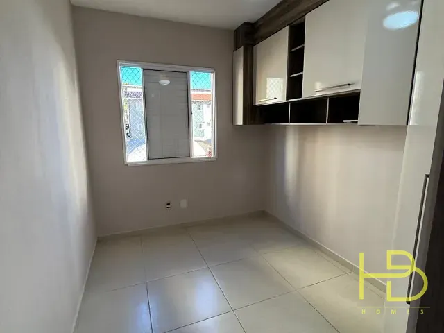 Apartamento 2 quartos e 1 banheiro, à venda, no bairro Jardim Guadalajara em Sorocaba