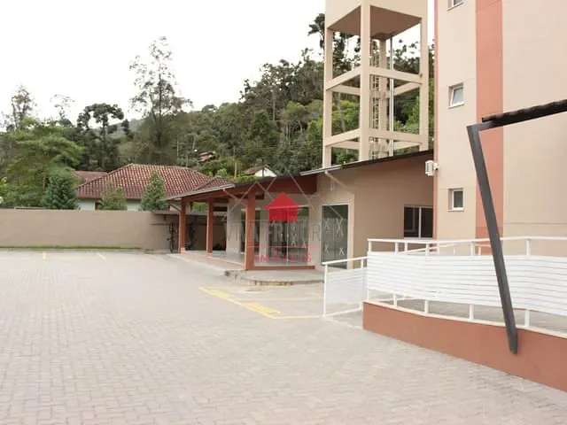 Apartamento 2 quartos e 2 banheiros, à venda, no bairro Mury em Nova Friburgo