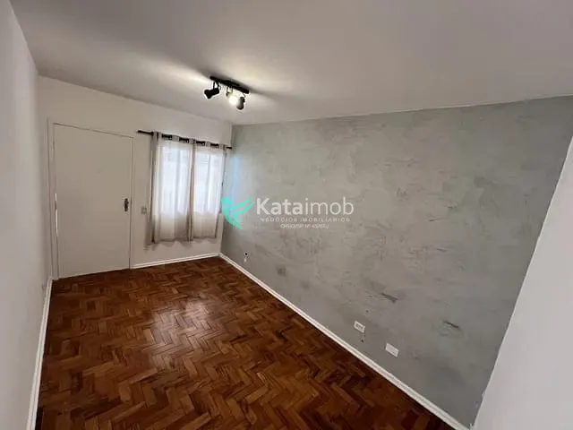 Apartamento 2 quartos e 1 banheiro, à venda, no bairro Bosque da Saúde em São Paulo