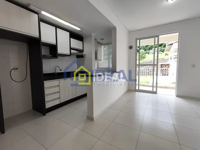 Apartamento 2 quartos e 1 banheiro, à venda, no bairro São Cristóvão em Concórdia