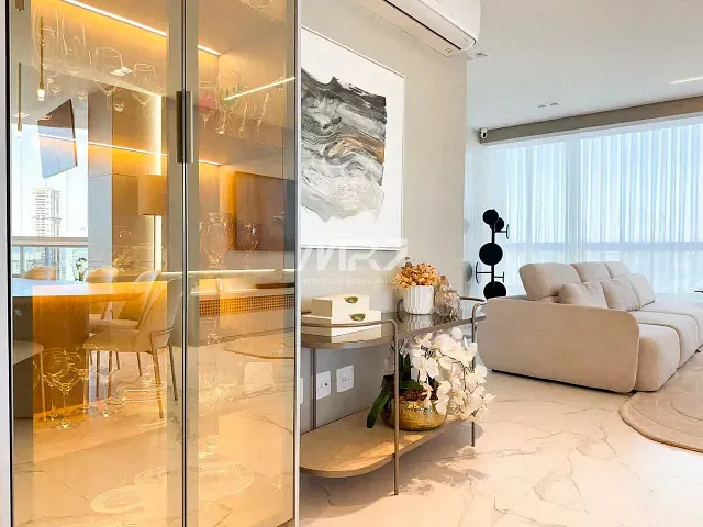 Apartamento 3 quartos e 4 banheiros, à venda, no bairro Centro em Ponta Grossa