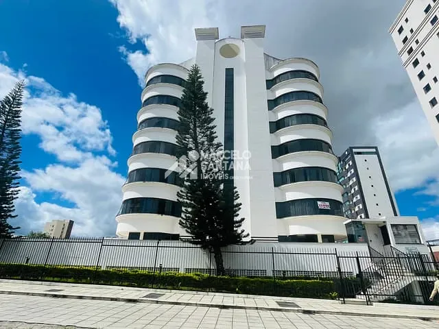 Apartamento com 145m² 3 quartos e 3 banheiros, à venda, no bairro Candeias em Vitória da Conquista