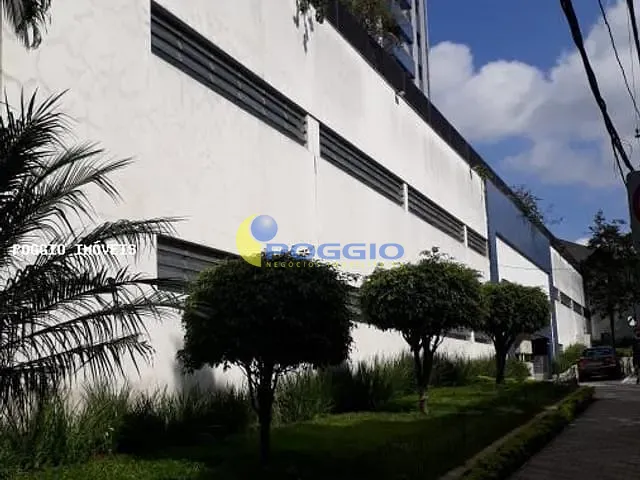 Apartamento 2 quartos e 2 banheiros, à venda, no bairro Caxingui em São Paulo