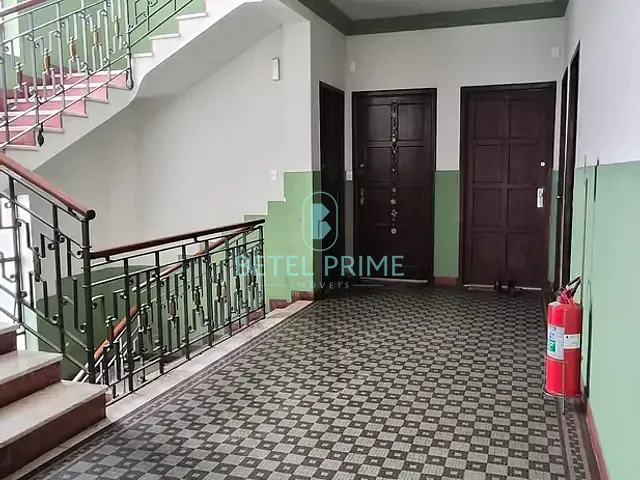 Apartamento com 55m² 1 quarto e 2 banheiros, à venda ou para alugar, no bairro Lagoa em Rio de Janeiro