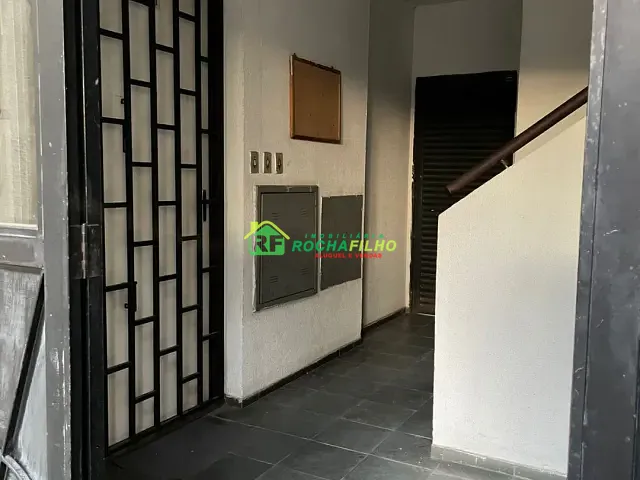 Apartamento 2 quartos e 1 banheiro, à venda, no bairro Piçarra em Teresina