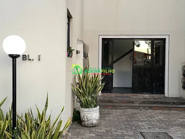 Apartamento 2 quartos e 1 banheiro, à venda, no bairro Piçarra em Teresina