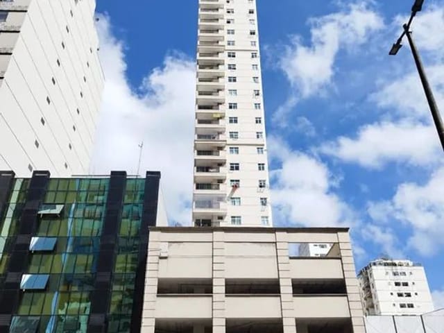 Apartamento 2 quartos e 2 banheiros, à venda, no bairro Centro em Juiz de Fora