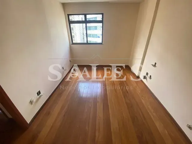 Apartamento com 140m² 3 quartos e 3 banheiros, à venda, no bairro Granbery em Juiz de Fora