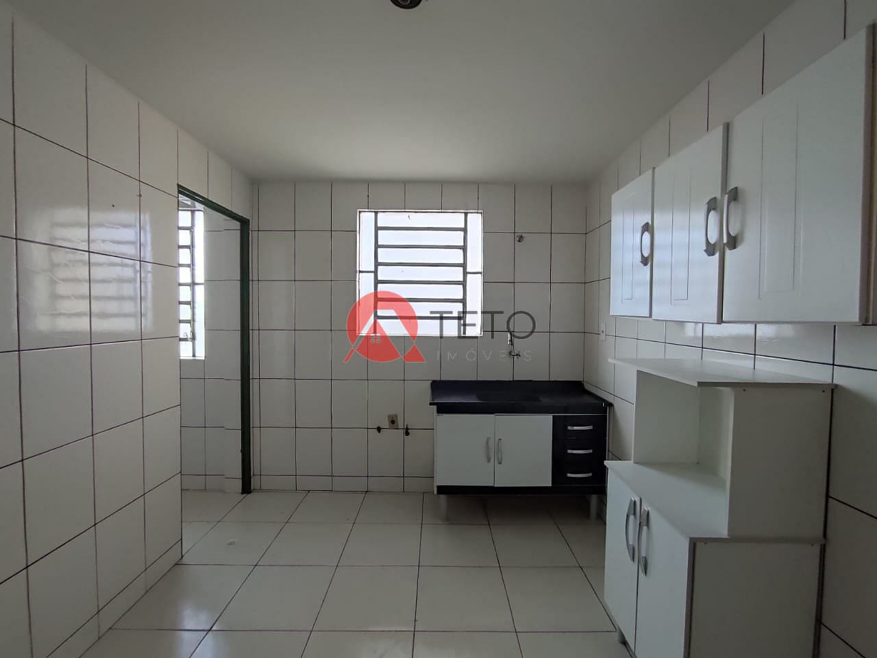 Apartamento à venda com 3 quartos, 90m² - Foto 3