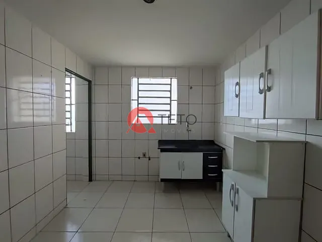 Apartamento 3 quartos e 2 banheiros, à venda, no bairro Zona 7 em Maringá