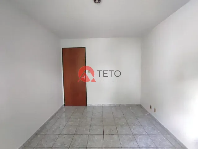 Apartamento 3 quartos e 2 banheiros, à venda, no bairro Zona 7 em Maringá