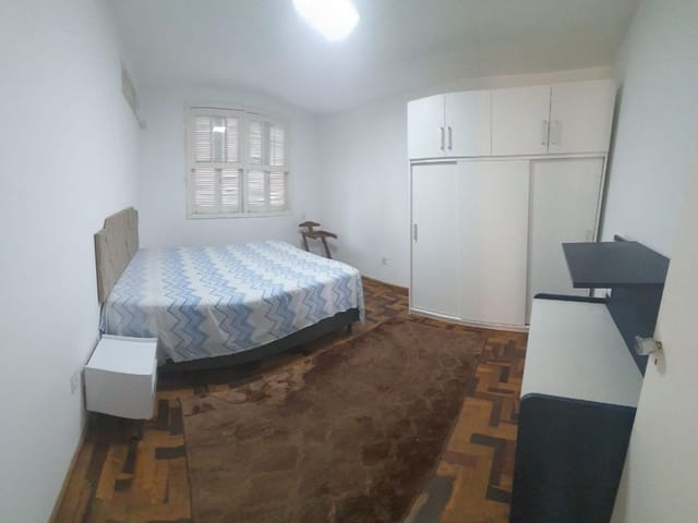 Apartamento com 92m² 2 quartos e 1 banheiro, à venda, no bairro Centro em Pelotas