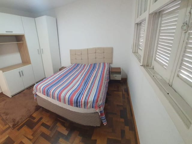 Apartamento com 92m² 2 quartos e 1 banheiro, à venda, no bairro Centro em Pelotas