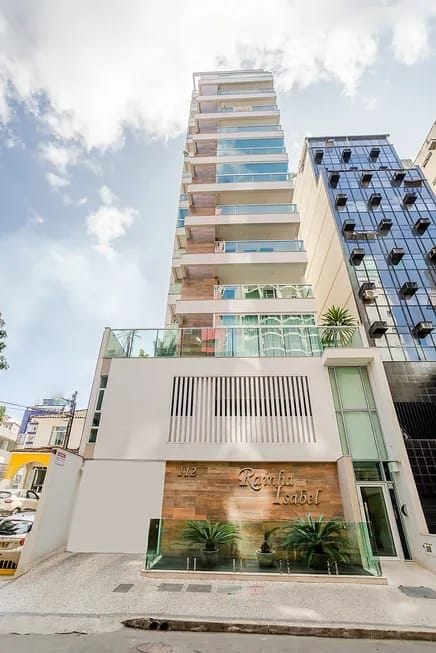 Apartamento à Venda em Centro