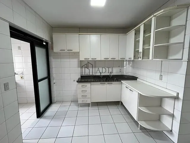 Apartamento 3 quartos e 3 banheiros, à venda, no bairro Centro em Mogi das Cruzes