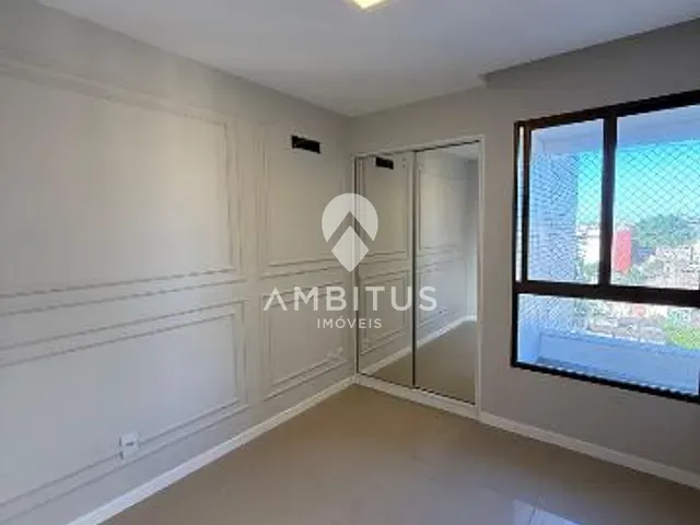 Apartamento com 108m² 3 quartos e 2 banheiros, à venda, no bairro Graça em Salvador