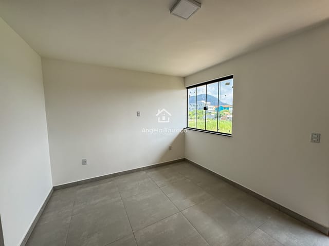 Apartamento 1 quarto e 1 banheiro, para alugar, no bairro Jardim Atlântico Leste (Itaipuaçu) em Maricá