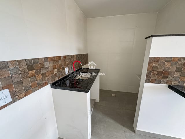 Apartamento 1 quarto e 1 banheiro, para alugar, no bairro Jardim Atlântico Leste (Itaipuaçu) em Maricá