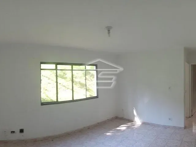 Apartamento 2 quartos e 1 banheiro, à venda, no bairro Vila Carmosina em São Paulo