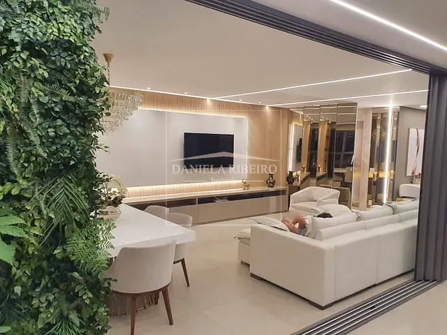 Apartamento 4 quartos e 4 banheiros, à venda, no bairro Santa Rosa em Londrina