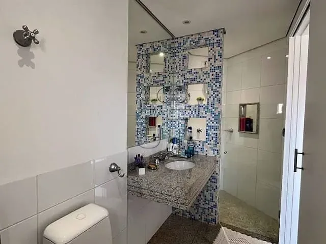 Apartamento com 524m² 5 quartos e 6 banheiros, à venda, no bairro Centro em Londrina