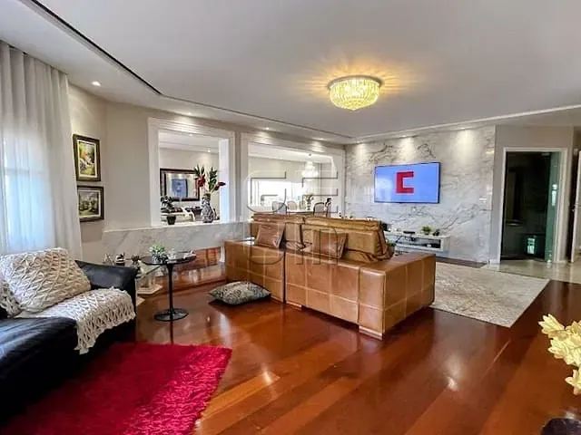 Apartamento com 524m² 5 quartos e 6 banheiros, à venda, no bairro Centro em Londrina