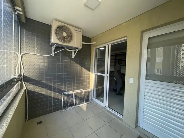 Apartamento 2 quartos e 2 banheiros, para alugar, no bairro Bigorrilho em Curitiba